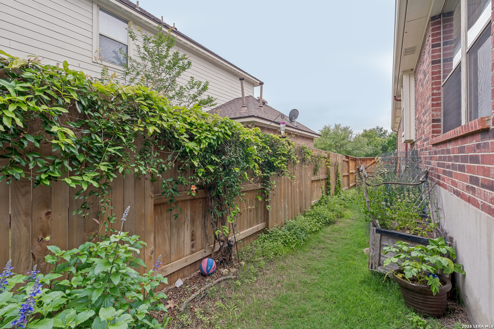 25010 Kiowa Creek San Antonio TX 78255