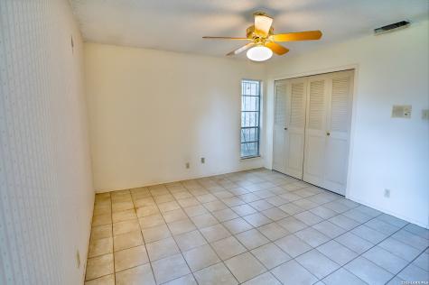 4223 Bayliss San Antonio TX 78233