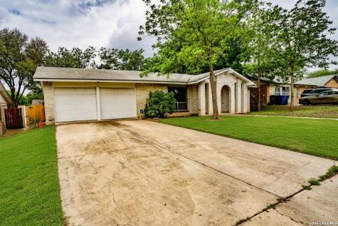 4223 Bayliss San Antonio TX 78233