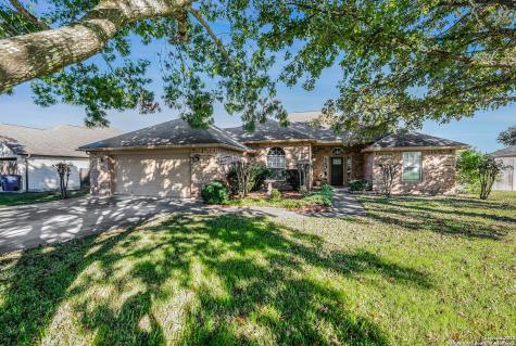 189 Castlewood Drive Seguin TX 78155