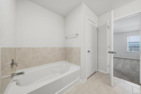 6820 Kingsley Edge San Antonio TX 78252