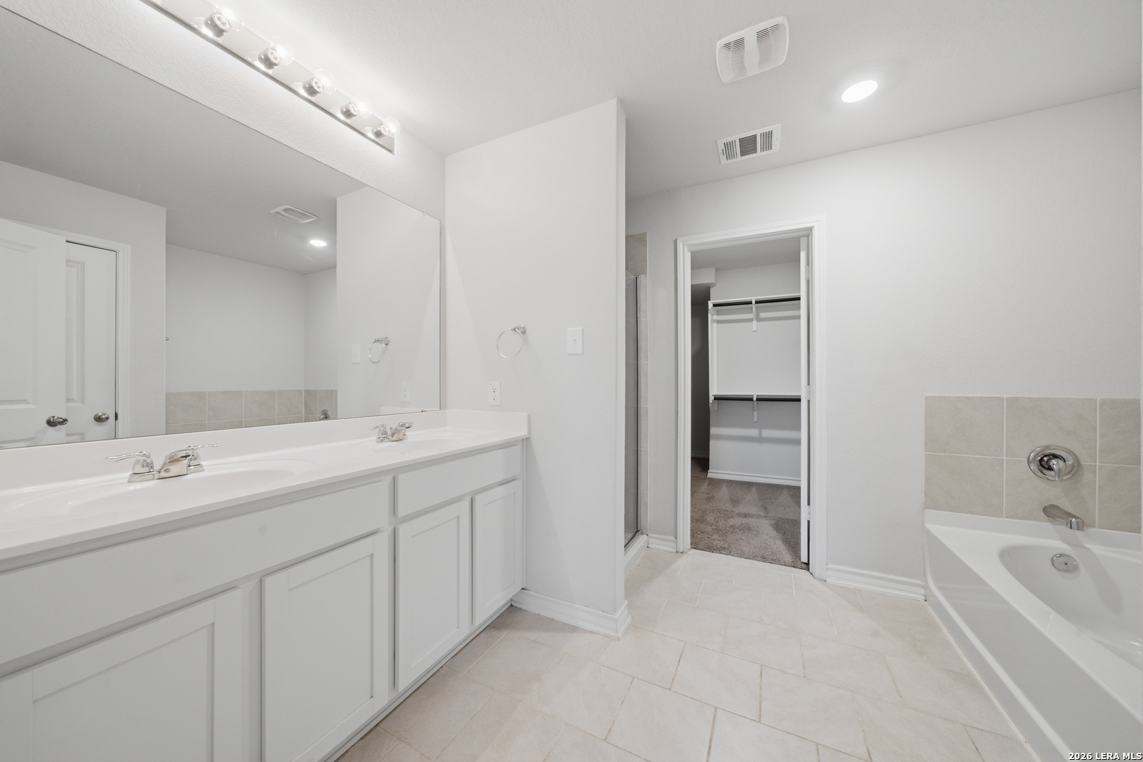 6820 Kingsley Edge San Antonio TX 78252