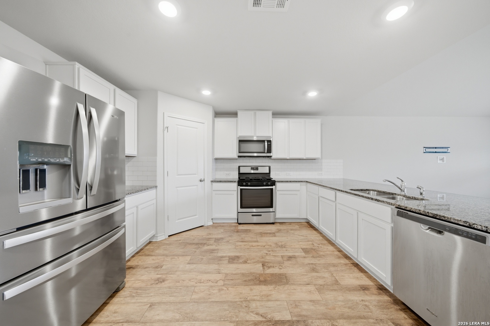 6820 Kingsley Edge San Antonio TX 78252