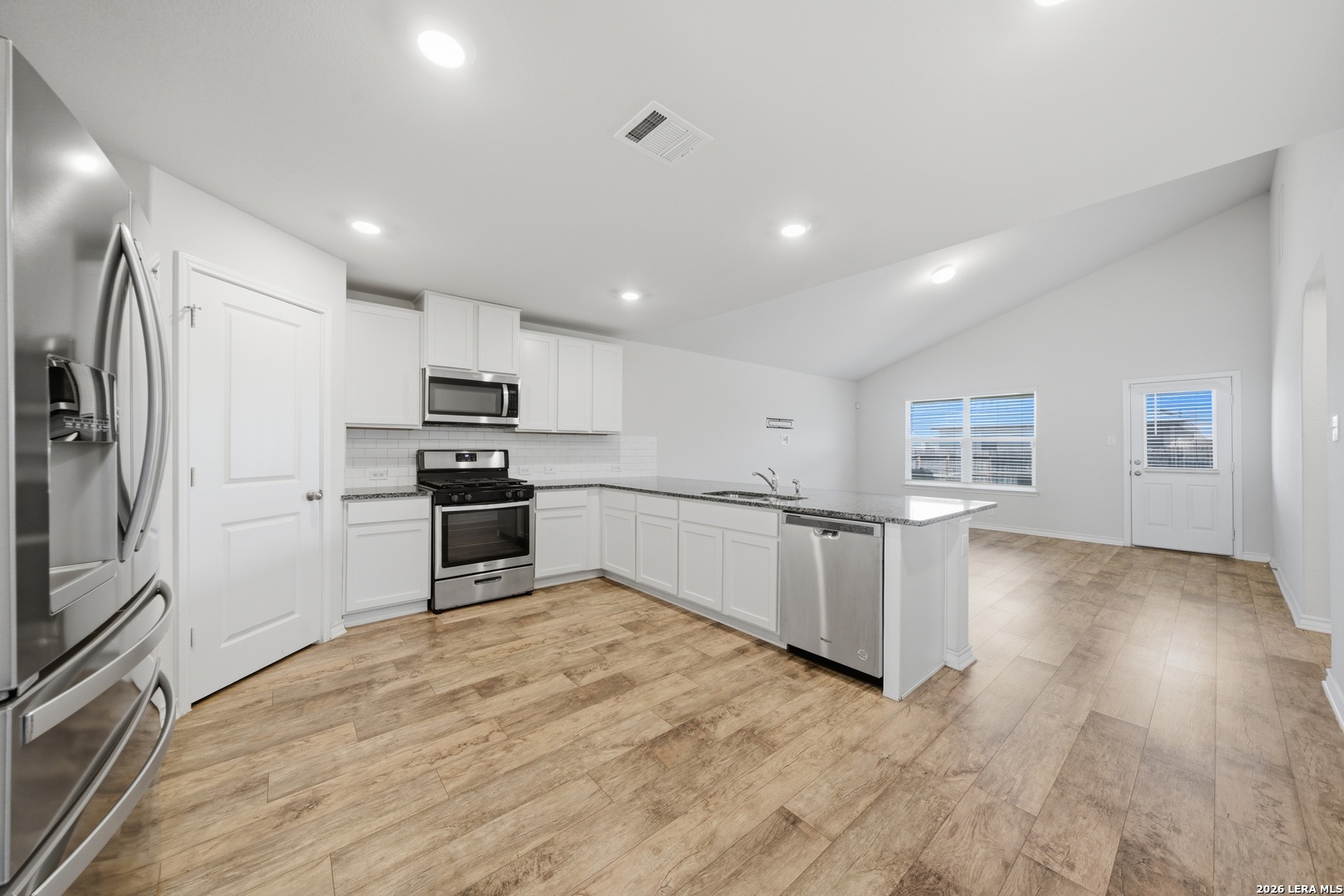 6820 Kingsley Edge San Antonio TX 78252
