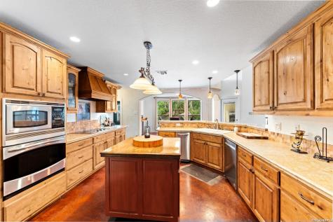 17132 Bandera Road Helotes TX 78023