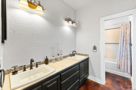 17132 Bandera Road Helotes TX 78023