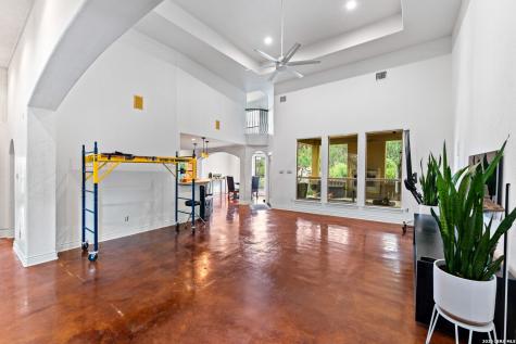 17132 Bandera Road Helotes TX 78023
