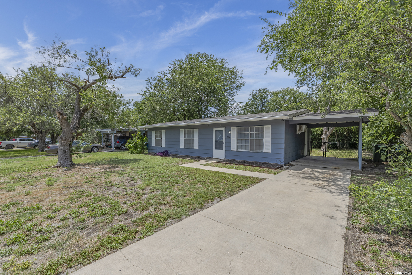 4835 Village View San Antonio TX 78218
