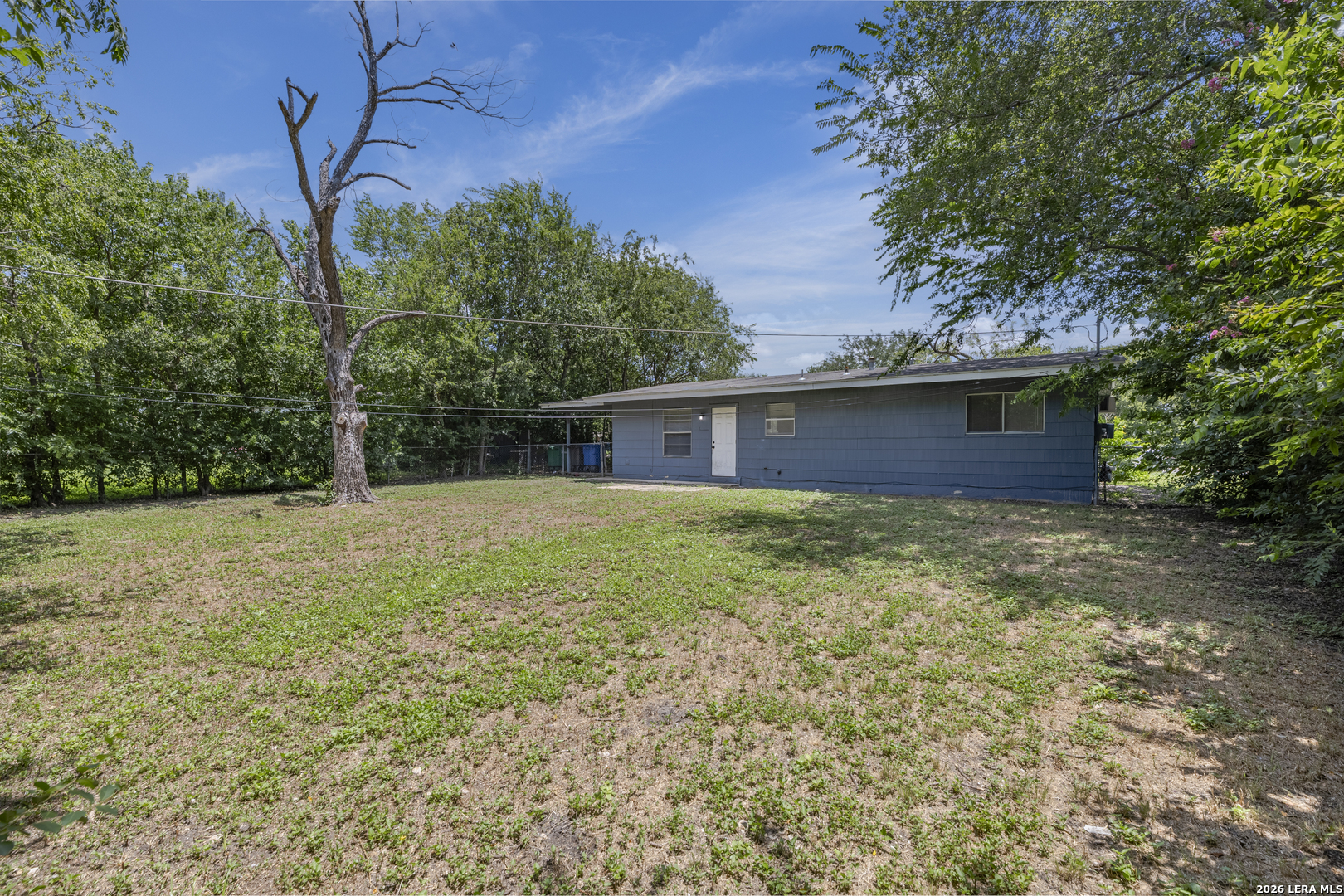 4835 Village View San Antonio TX 78218