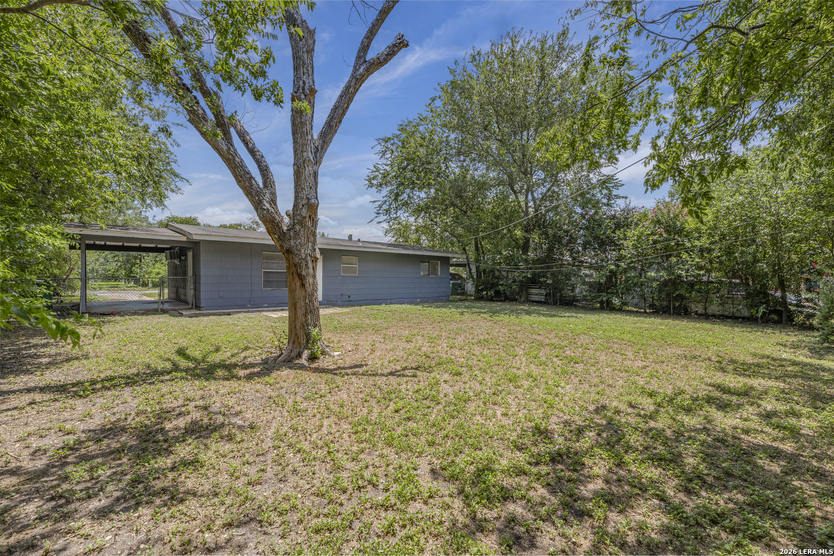 4835 Village View San Antonio TX 78218