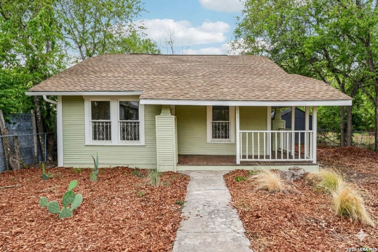 1711 Center San Antonio TX 78202