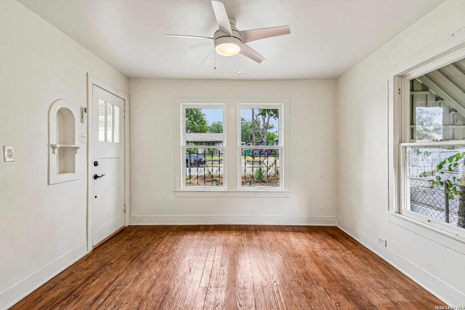 1711 Center San Antonio TX 78202