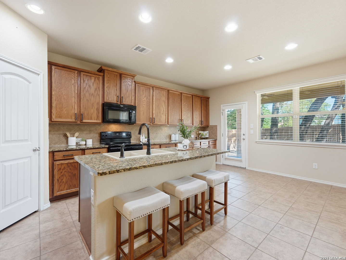 5819 Quiet Glen Drive San Antonio TX 78240