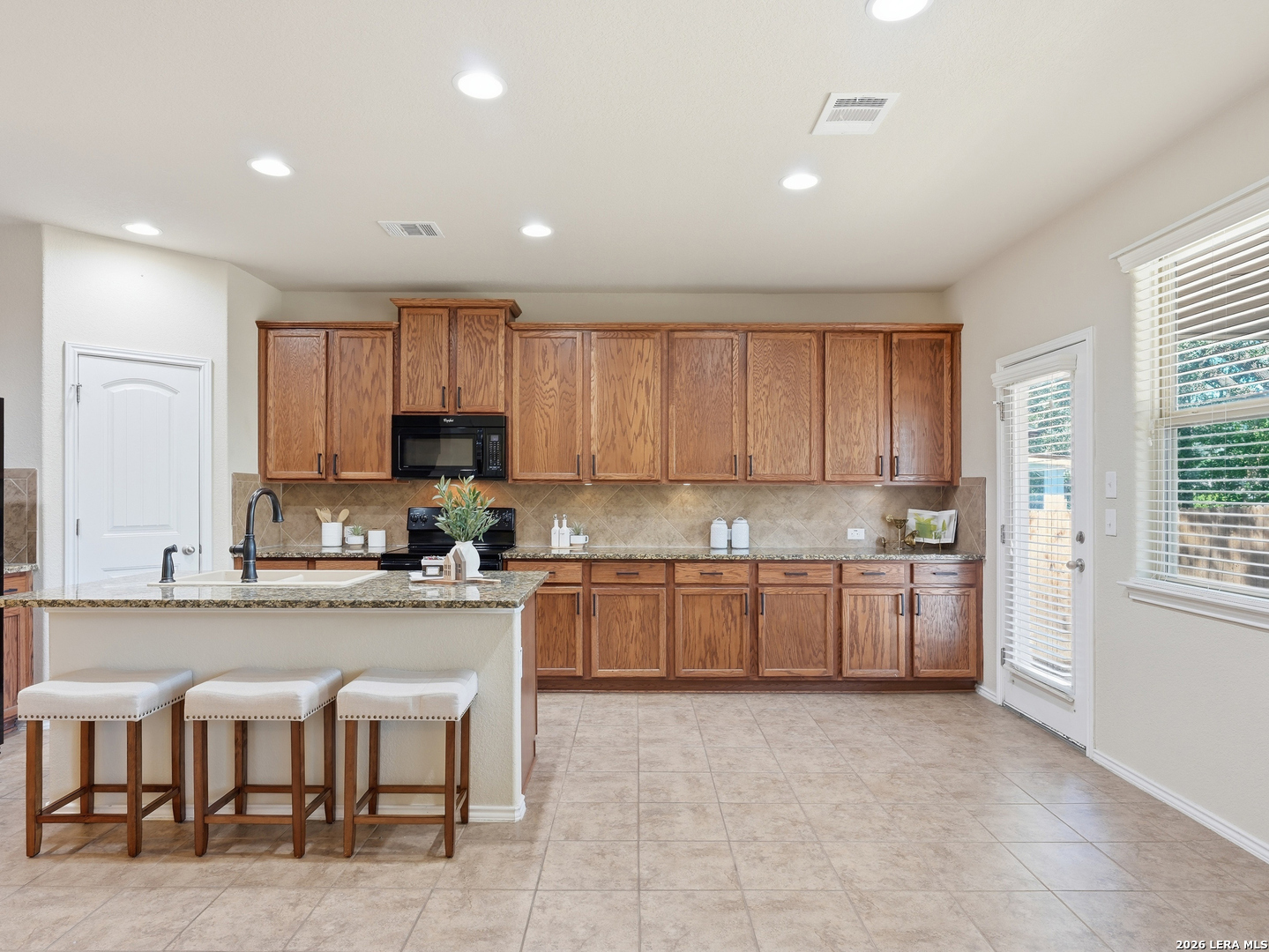 5819 Quiet Glen Drive San Antonio TX 78240