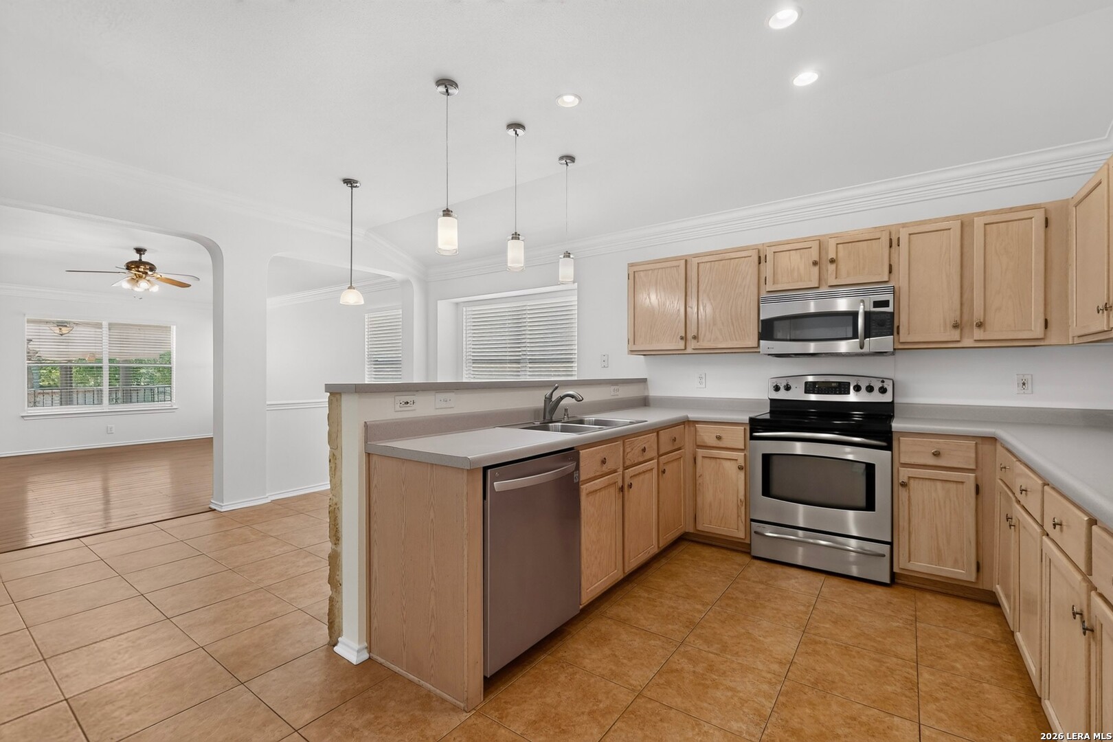 11311 Faywood Helotes TX 78023