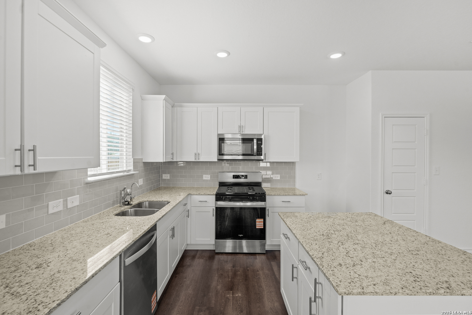 825 Rustic Grove Boerne TX 78006