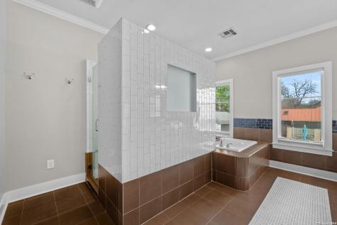 137 Katherine San Antonio TX 78209