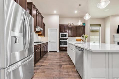 1182 Yaupon Loop New Braunfels TX 78132