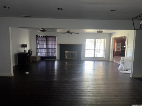 5642 Brandemere San Antonio TX 78218