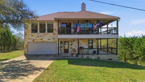 1701 Charter Oak Canyon Lake TX 78133