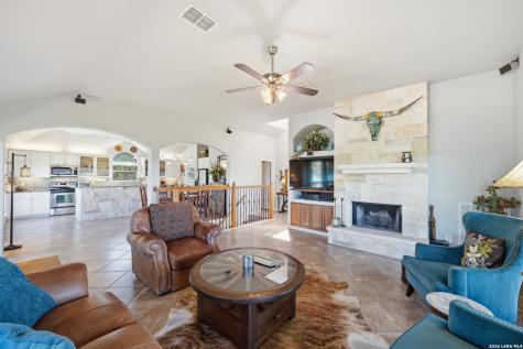 1701 Charter Oak Canyon Lake TX 78133