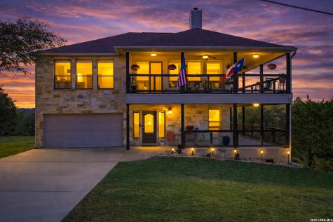 1701 Charter Oak Canyon Lake TX 78133