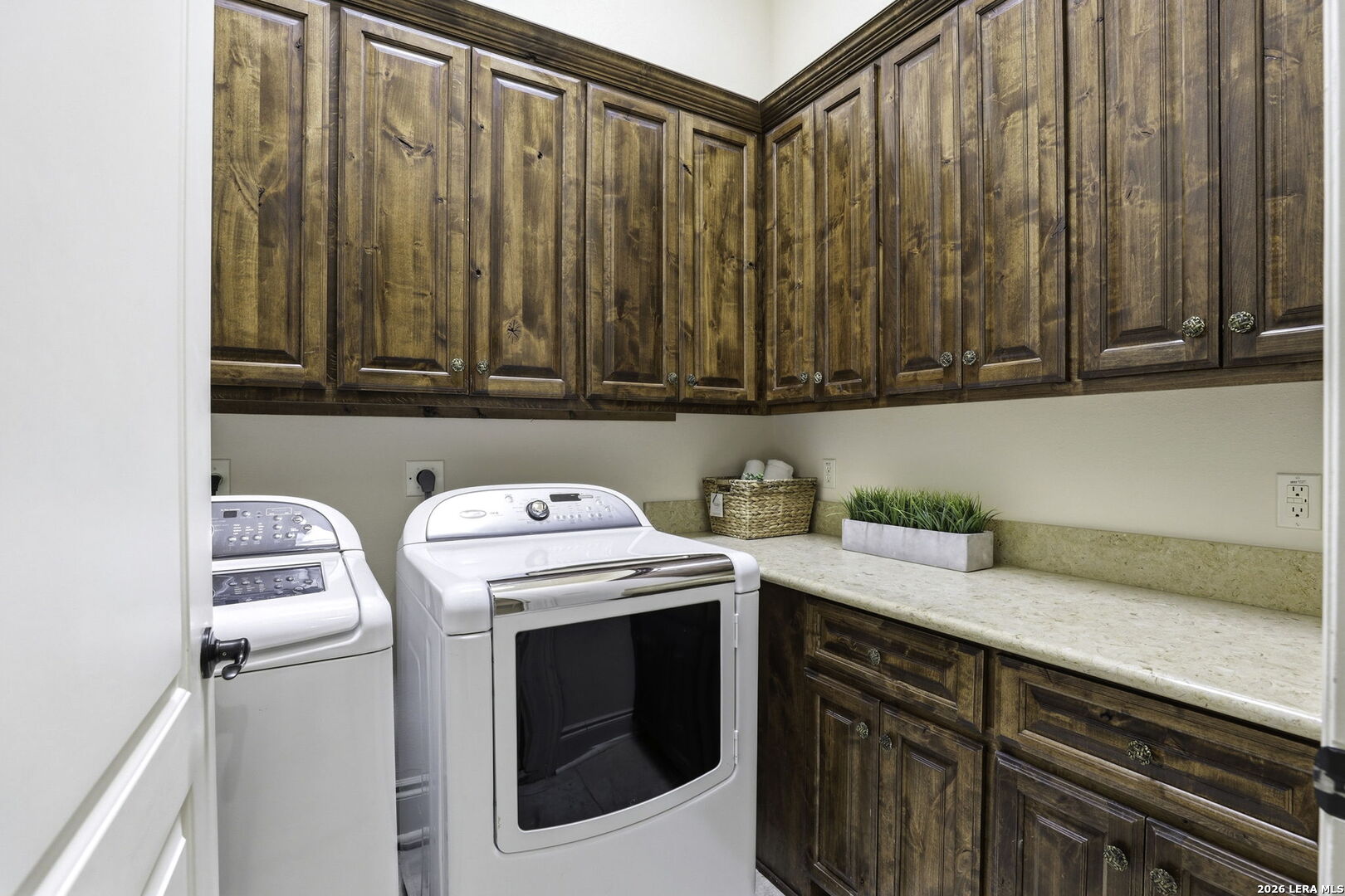 8207 Wild Wind Garden Ridge TX 78266