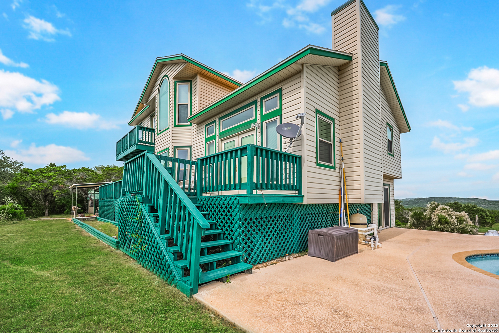 1494 County Road 270 Mico TX 78056