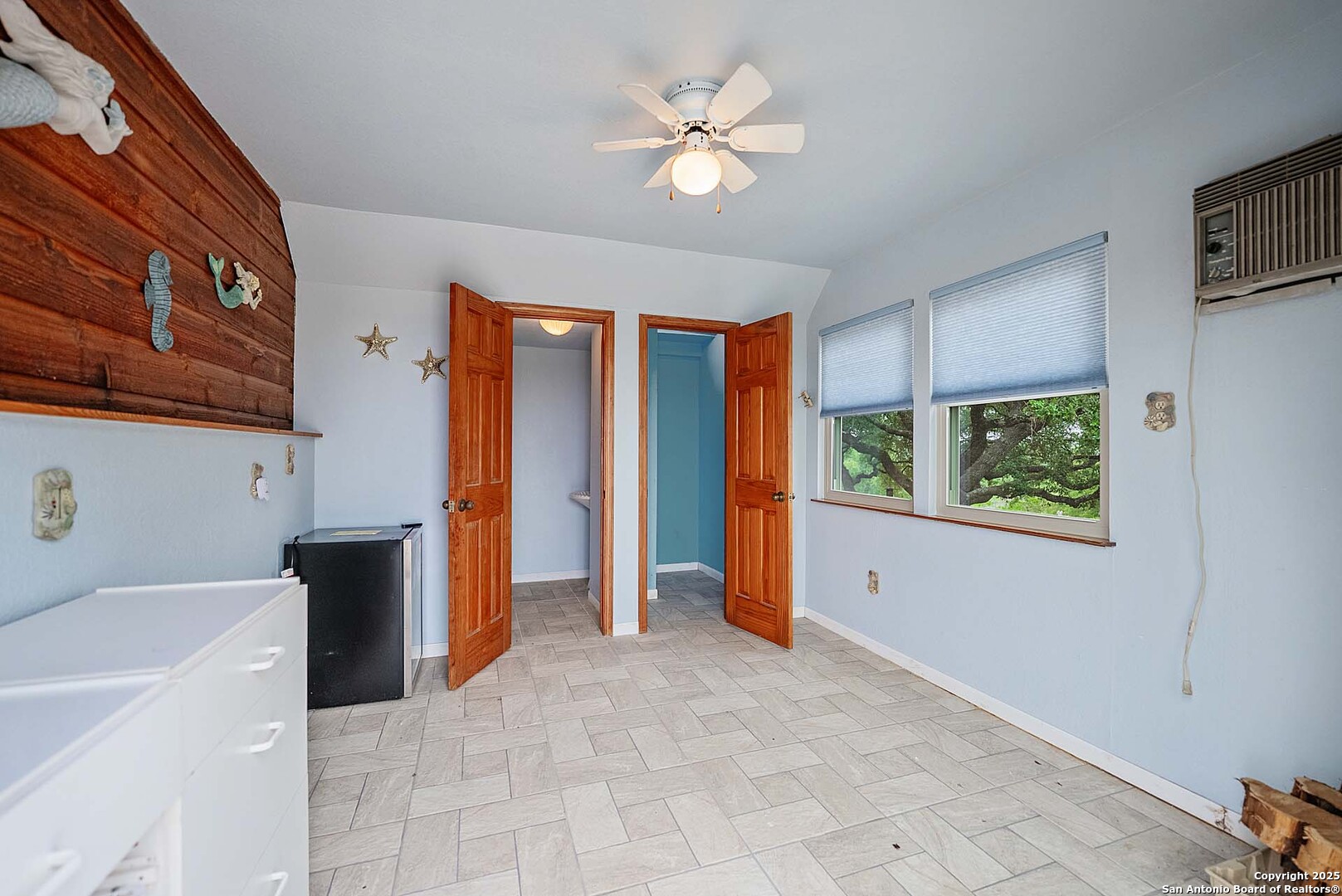 1494 County Road 270 Mico TX 78056
