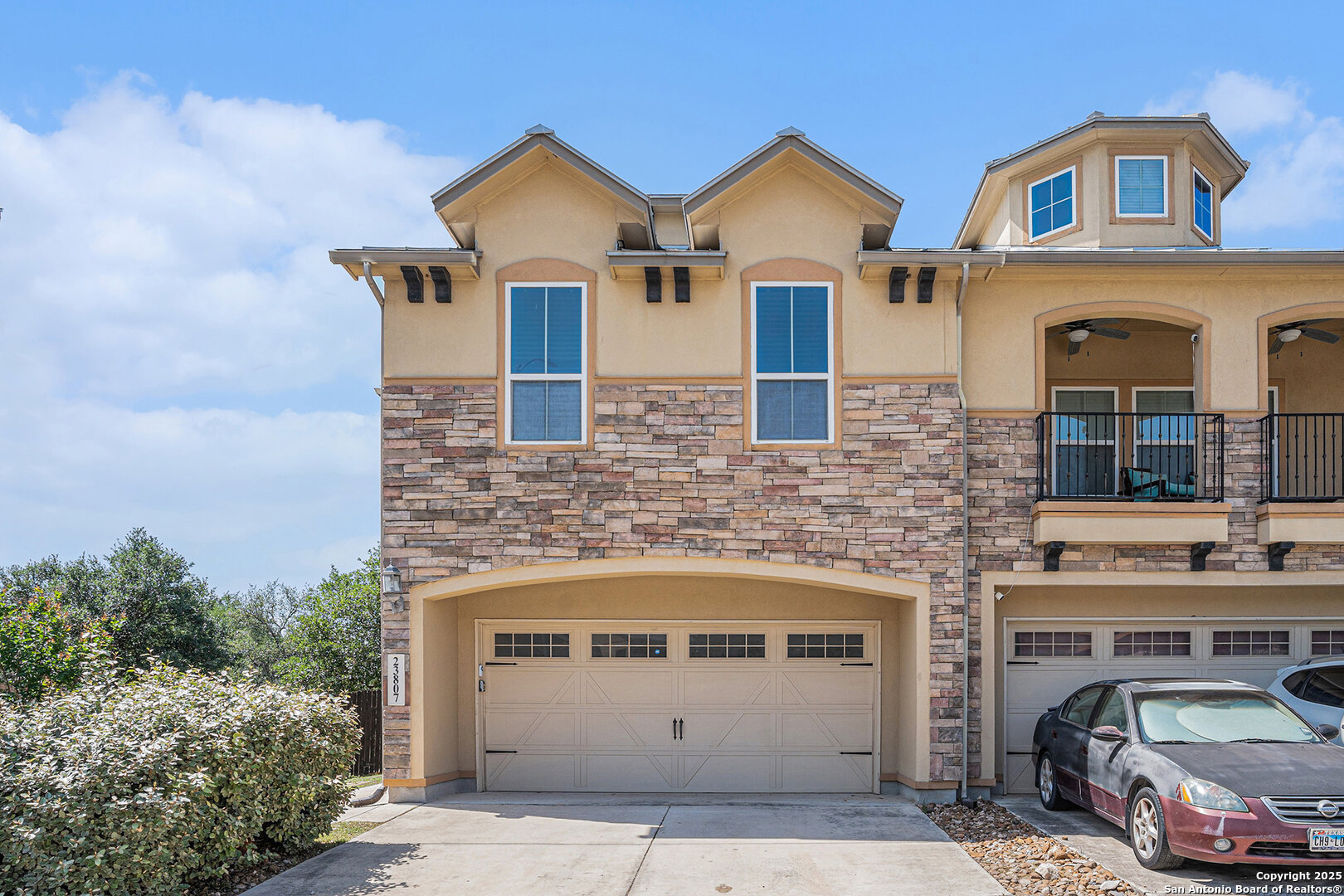 23807 Stately Oaks San Antonio TX 78260
