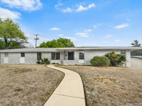 103 Maplewood Lane San Antonio TX 78216