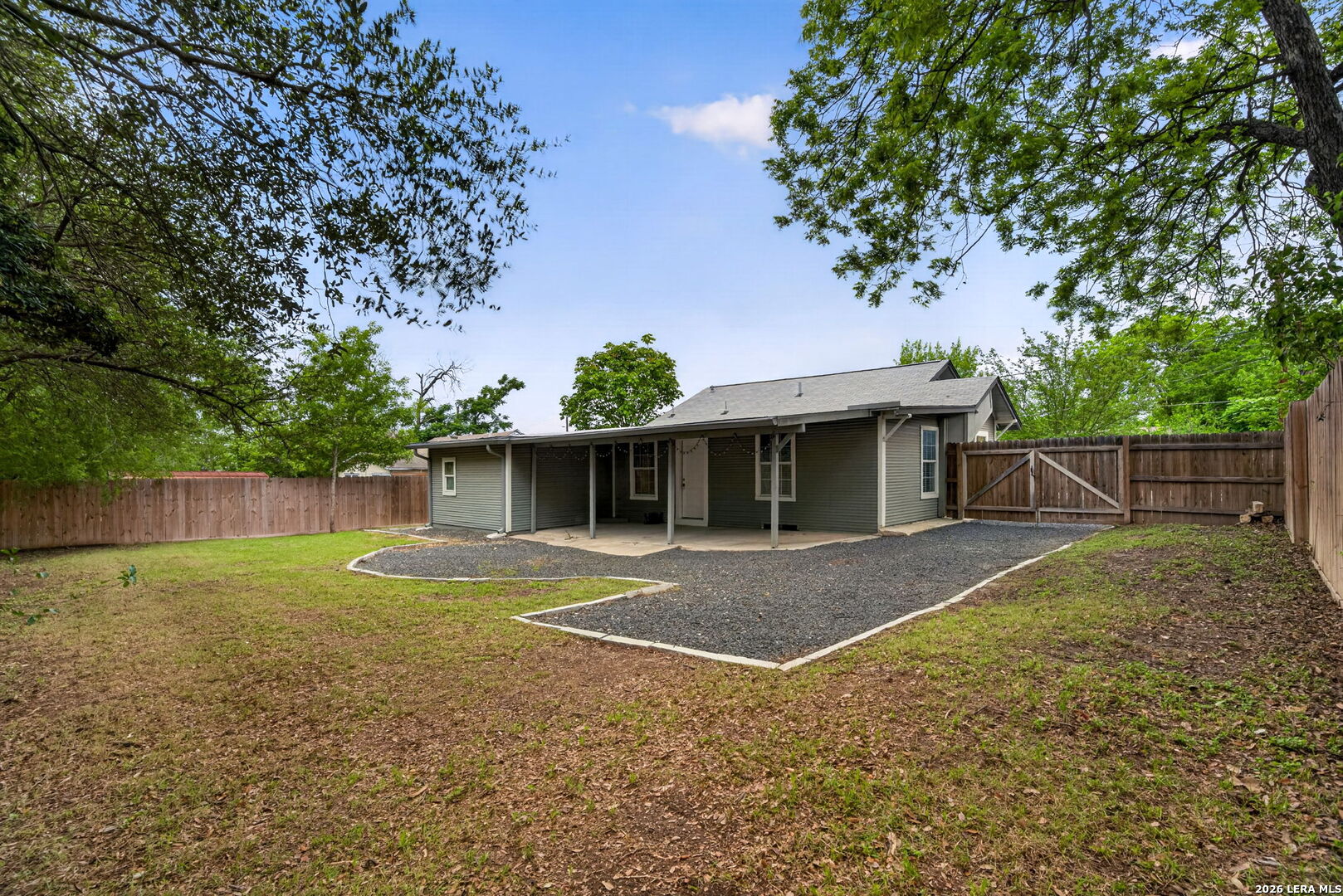 210 Dumoulin San Antonio TX 78210