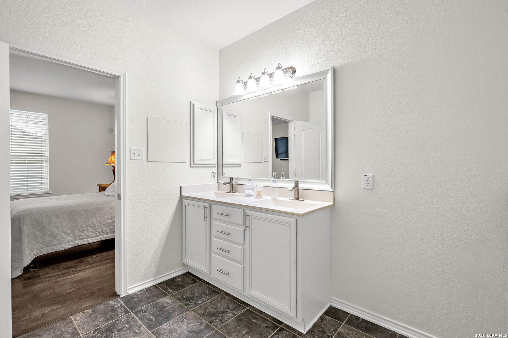 4611 Montrose Wood San Antonio TX 78259