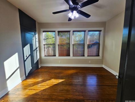 624 S Austin Street Seguin TX 78155