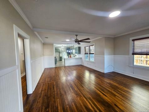 624 S Austin Street Seguin TX 78155