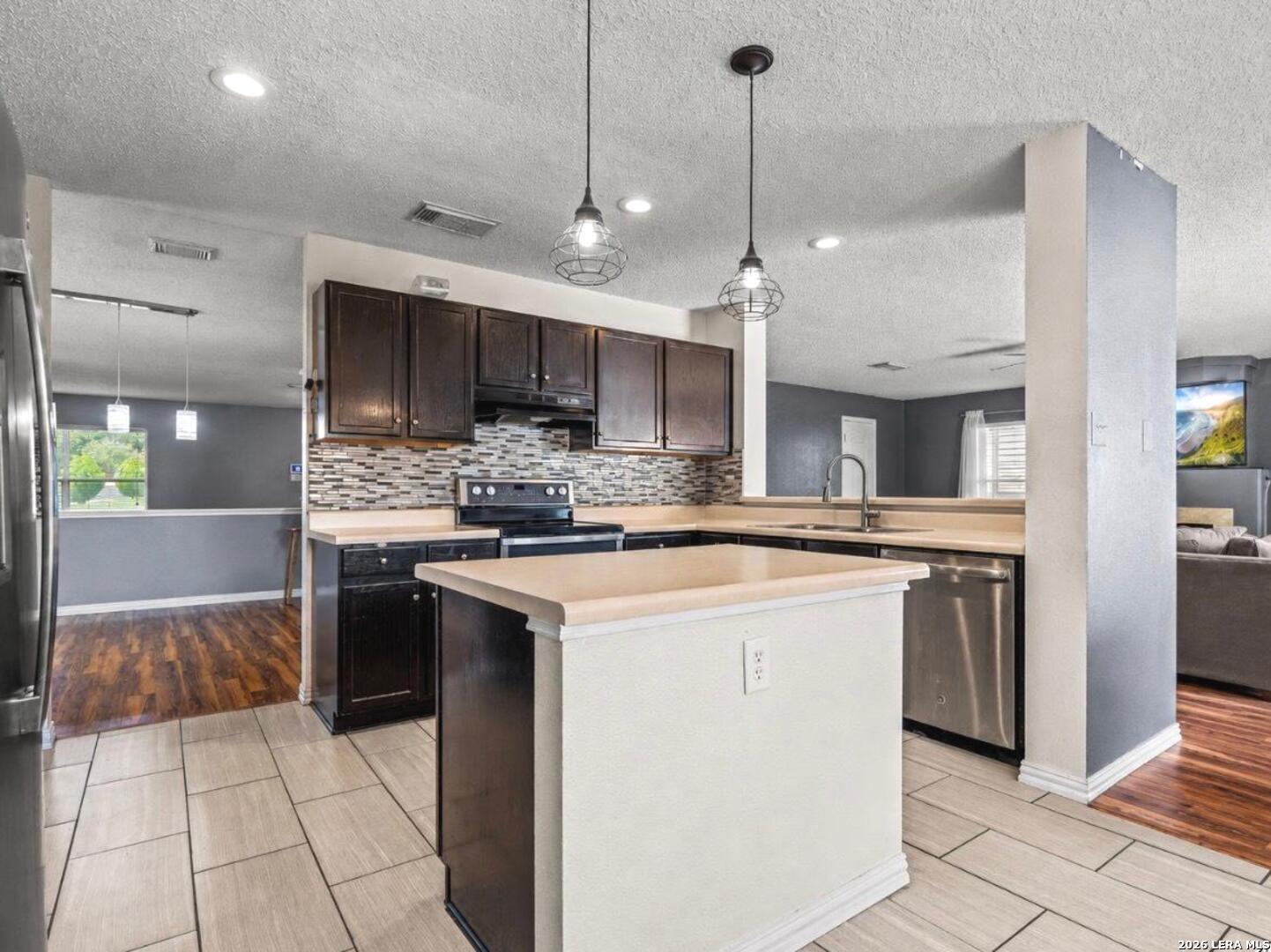 5202 Erickson Bluff San Antonio TX 78247