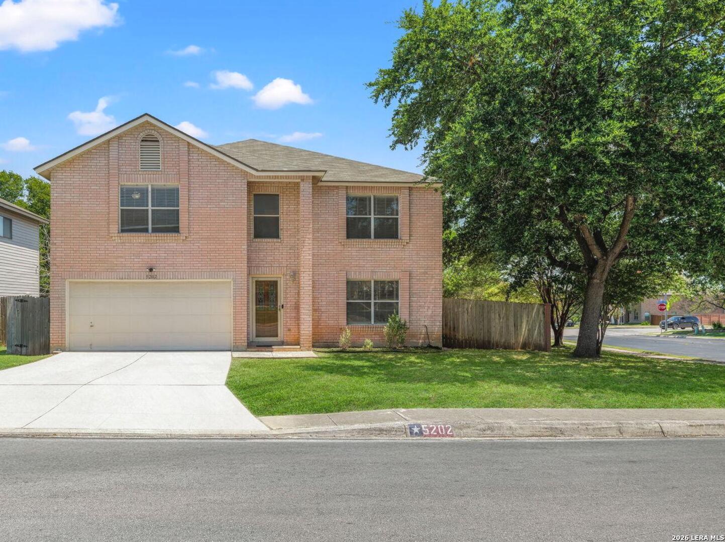 5202 Erickson Bluff San Antonio TX 78247
