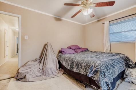 129 Meadow Way Universal City TX 78148