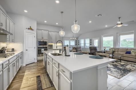 14815 Highdere Lane San Antonio TX 78245