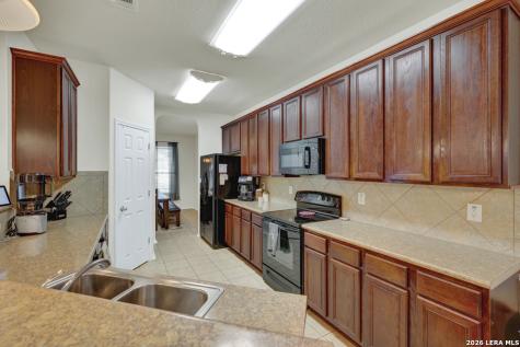 2748 War Admiral Schertz TX 78108