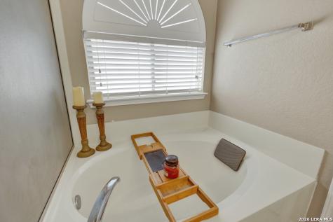2748 War Admiral Schertz TX 78108
