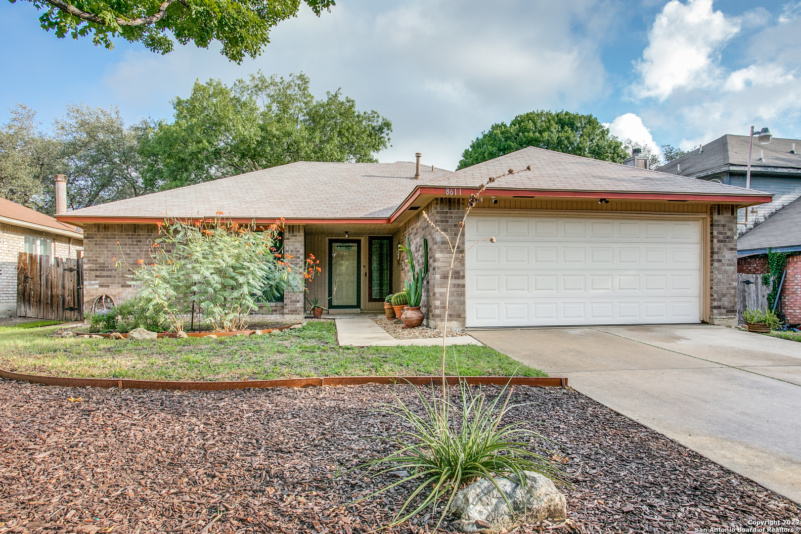 8611 Silver Quail San Antonio TX 78250
