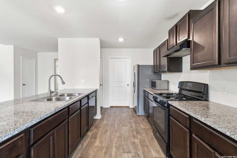 6418 Handel Lodge San Antonio TX 78252