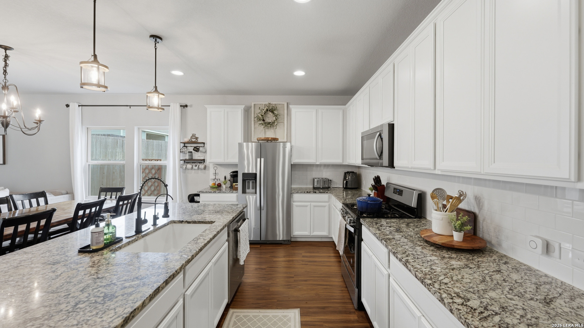 12421 Vista Rim San Antonio TX 78233