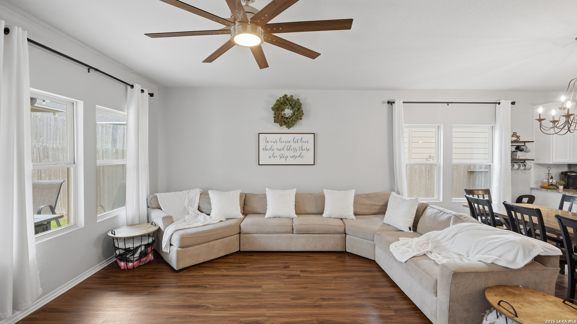 12421 Vista Rim San Antonio TX 78233