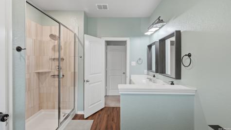 12421 Vista Rim San Antonio TX 78233