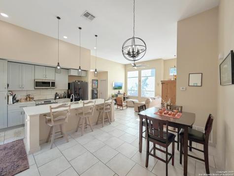 1151 Eastview Canyon Lake TX 78133