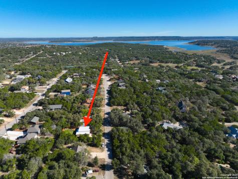 1151 Eastview Canyon Lake TX 78133