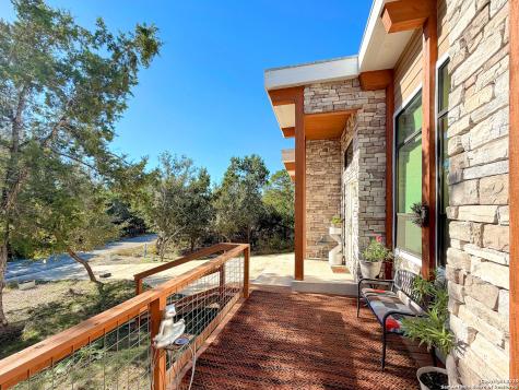 1151 Eastview Canyon Lake TX 78133