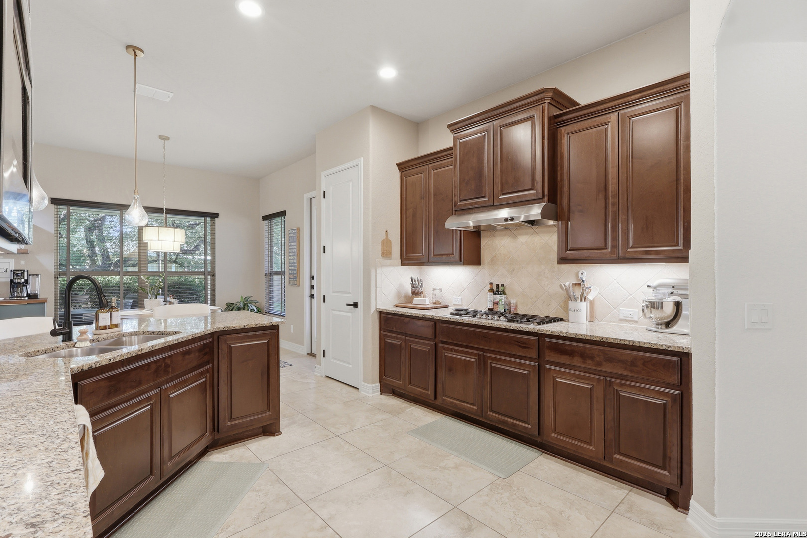 1918 Capella Creek San Antonio TX 78260